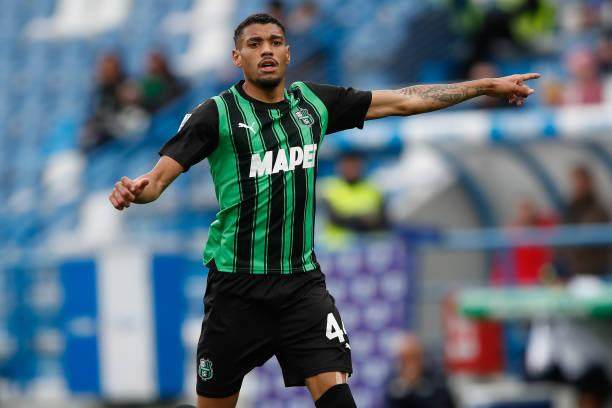 王勤伯：从黑马到黑店，萨索洛为何走向衰落？