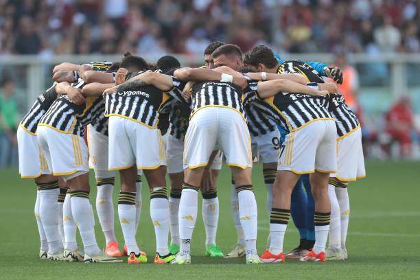 1713053810407037274.jpg 都灵德比闷平:熟悉的尤文,熟悉的囧味