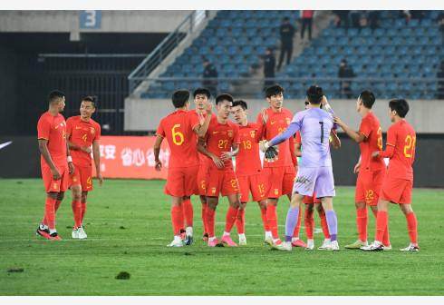 1696985163085014372.jpeg kaiyun-马德兴:国足换血幅度不够 特鲁西埃的用人是榜样!