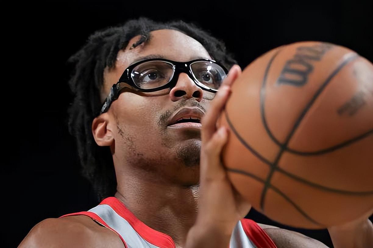 开云APP-发展联盟的表现不温不火,火箭双向合同锋线新星的情况令人担心?