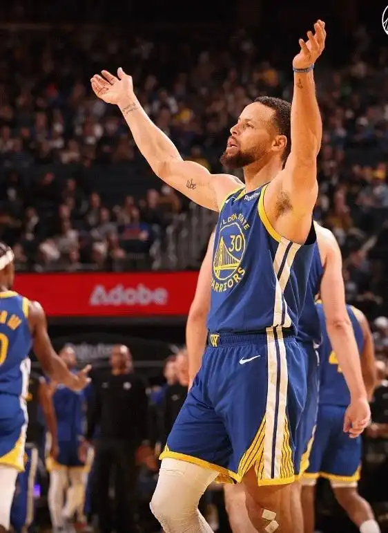 开云APP-NBA:火箭湖人反弹不起来,勇士焊死在第8,快船马上要进附加赛了