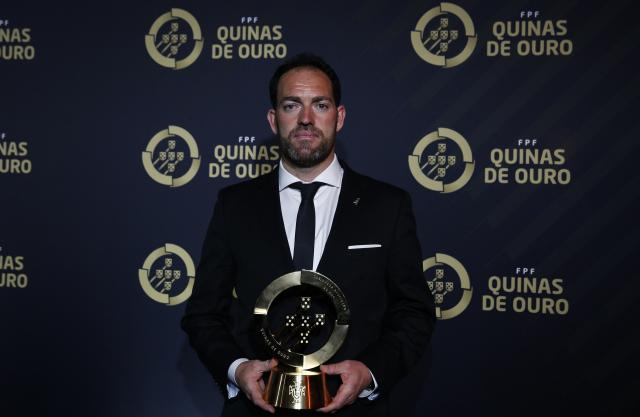 1686884765074061278.jpg 开云APP-解密国安为何选他当新帅:总经理推荐 防守有心得