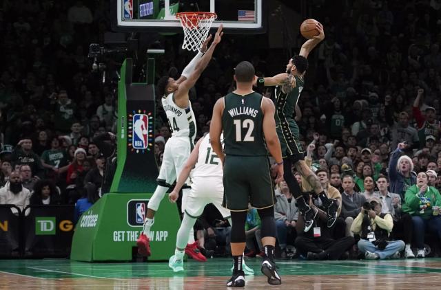 1677136159948098666.png 开云APP-西部大乱斗东部鹿凯争霸 最具悬念赛季呼之欲出