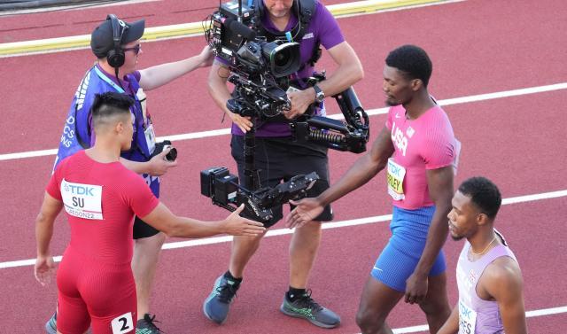 1657950185061000945.jpeg 开云-田径世锦赛第2日:巩立姣冲三连冠 苏炳添面临硬仗