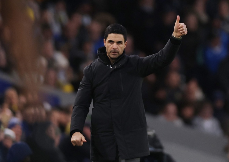 开云体育下载-枪手旧将：阿森纳应继续信任阿尔特塔，没有谁比他做得更好