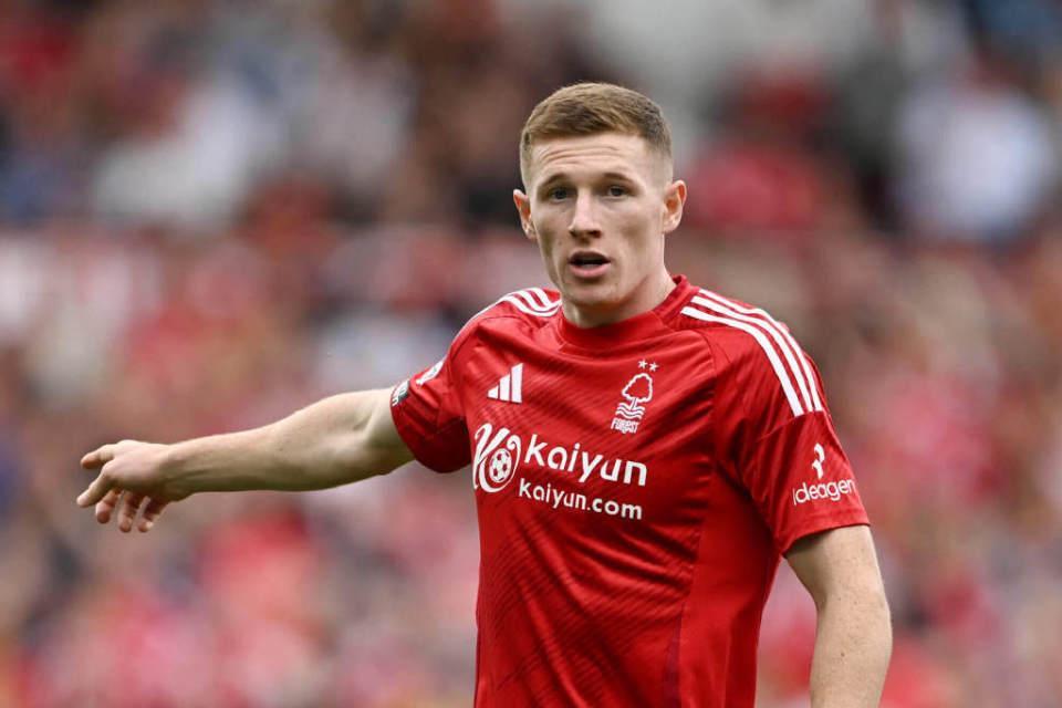 开云APP-看人真准！曼城主场痛失好局仍有收获 心仪悍腰完美通过“面试”